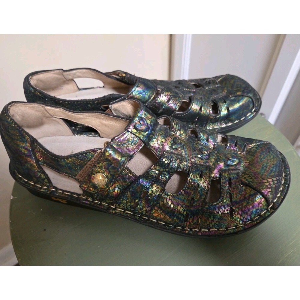 Alegria Pesca Throne Leather Rainbow Snake Print Pattern Size 38 US 8